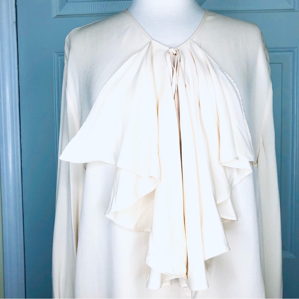 Vintage CLASSIQUES Silk for Nordstrom Wide Front Cuffs Ruffles Top Beige Sz M
